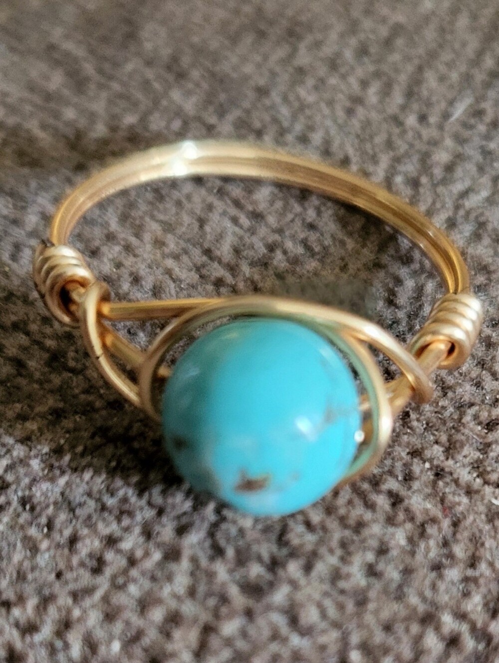 ✨ Turquoise Howlite Copper Wrapped Ring ✨